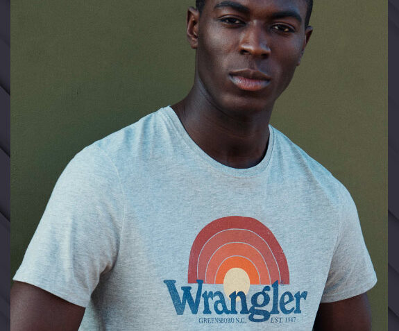"wrangler" "t-shirt"
